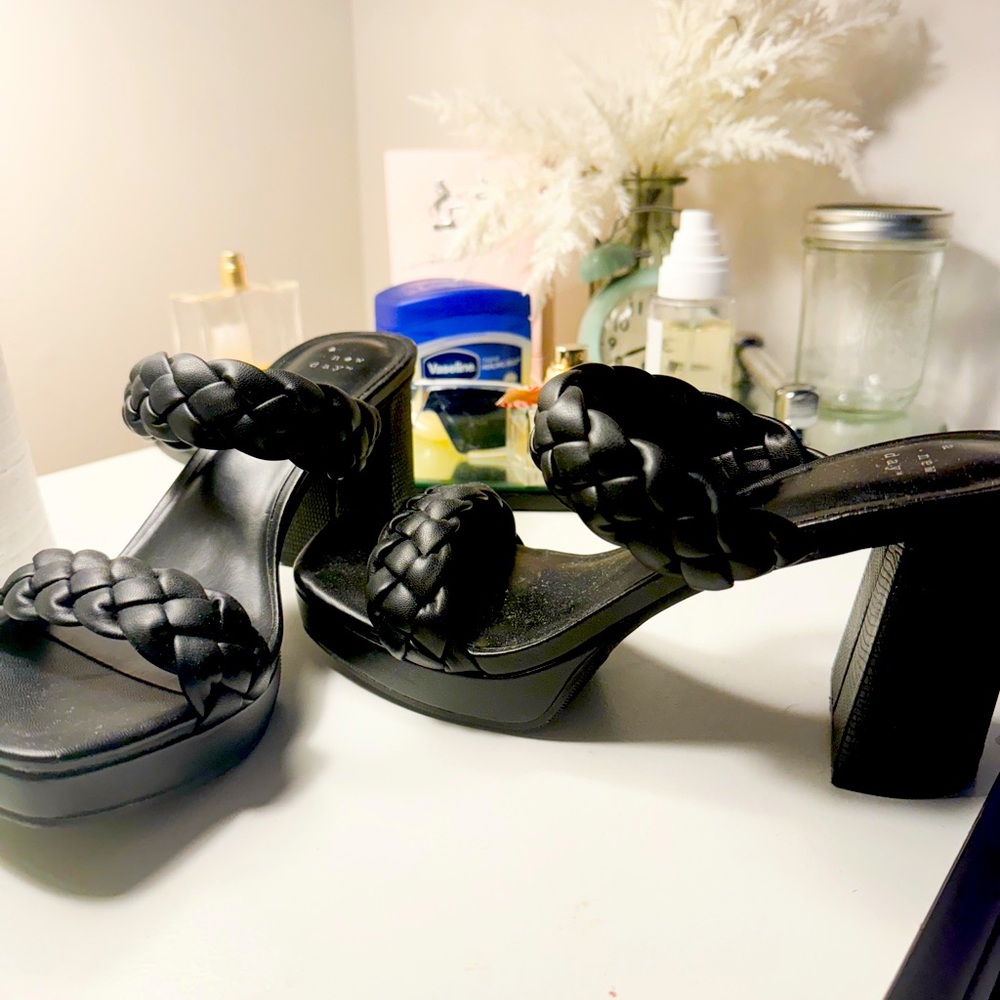 Black thick heeled braided heels